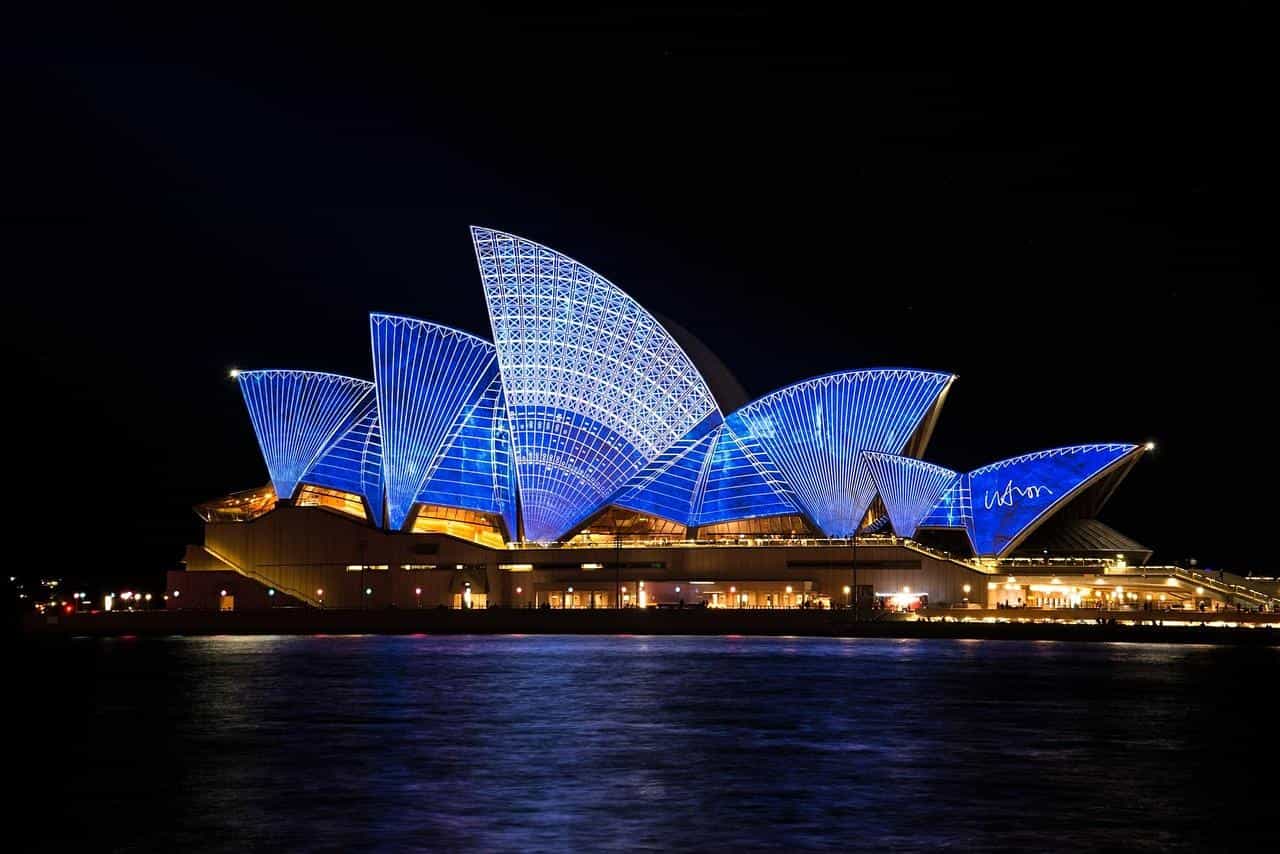 Сиднейский оперный театр в Сиднее