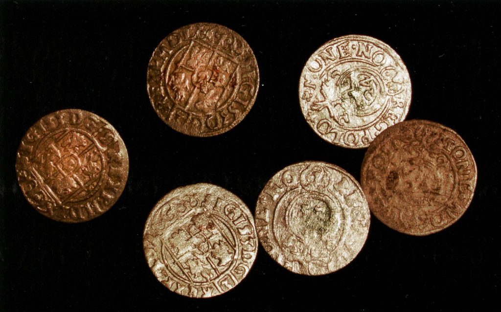 древние монеты, обнаруженные в Украине с помощью металлоискателя