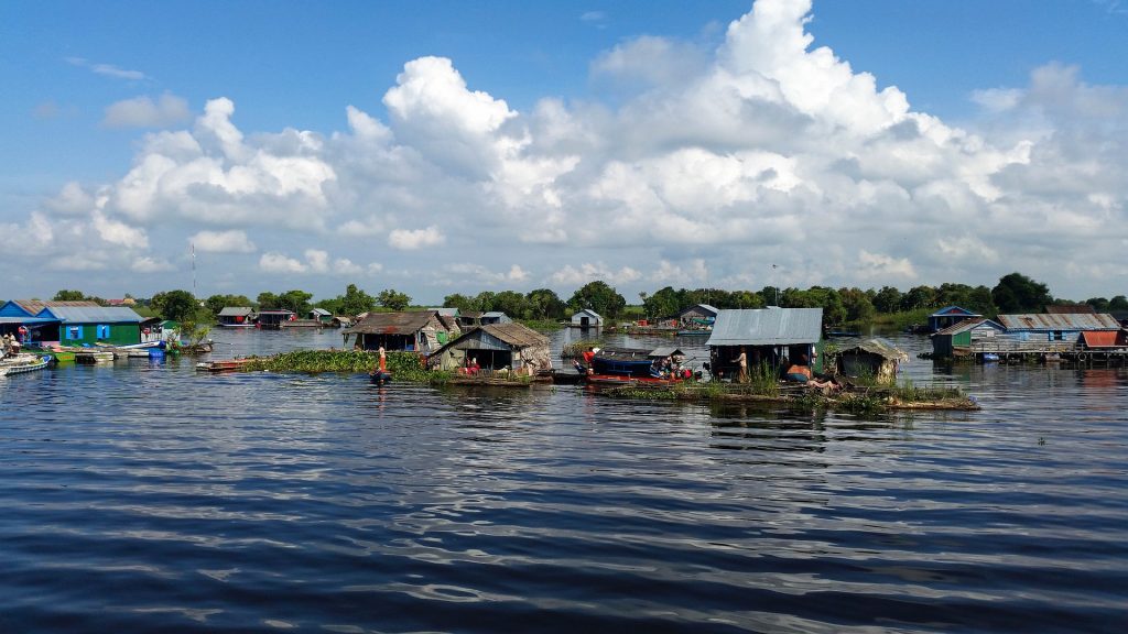 Камбоджа - плавучая деревня
